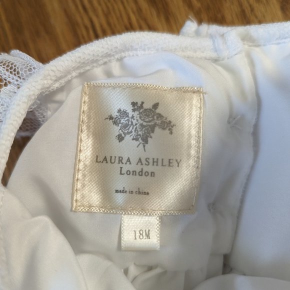 Laura Ashley white lace toddler dress NWT - Picture 3 of 5